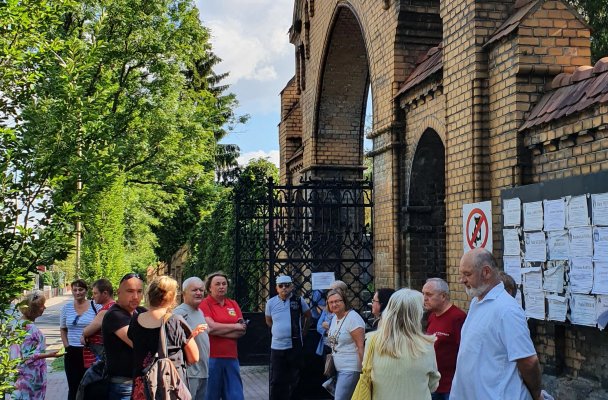 Zwiedzanie Cmentarza Głównego w Przemyślu - 1 sierpnia 2020